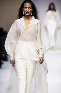 lanvin-ss-1993-6.thumb.jpg.60f3077612990362f04f63d9f82e519e.jpg