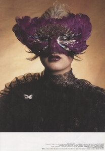 mask_guineviere_van_seenus_photography_andres_serrano_styling_anastasia_barbieri_mixte_n_11_autumn_200_9.jpg