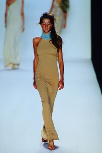 michael-kors-ss-2000-14.thumb.jpg.458c6cbb7d7c76d4592cbf161816cf94.jpg