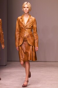 miu-miu-fall-2001-ready-to-wear-00320-erin-wasson.jpg