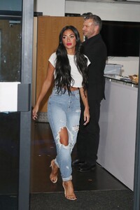 nicole-scherzinger-in-ripped-jeans-leaving-the-x-factor-in-london-11-23-2019-3.jpg