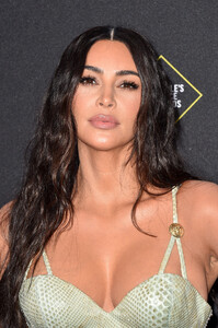 picturepub-kim-kardashian-014.jpg