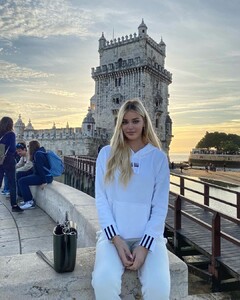 sofijamilo_73250686_1534790923327838_2181271290980188690_n.jpg
