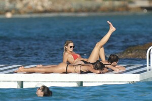 stbarths111819.65.jpg