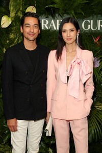 tao-okamoto-prabal-gurung-dinner-in-la-10-29-2019-0.jpg