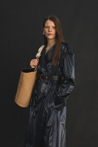 00002-DEREK-LAM-10-CROSBY-Pre-Fall-2020.thumb.jpg.1be25a27f2c1027cd202b0d3bb914ae3.jpg