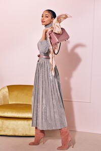 00005-Brandon-Maxwell-Pre-Fall-20-Credit-Brandon-Maxwell-and-Jessy-Price.thumb.jpg.afd75cd919d1e03d01a6660295f0703b.jpg