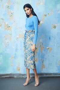 00005-CUSHNIE-Pre-Fall-20.thumb.jpg.5dc5812fb972ac332427bc570511a152.jpg