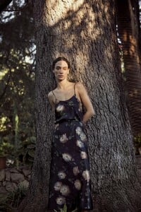 00005-Vince-Pre-Fall-20.thumb.jpg.7d0365cb85e1a9d3fa4a83a12098c15f.jpg