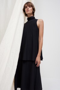 00005-tse-pre-fall-2020.thumb.jpg.54b93e2cc360f5bfe64747152ae501d1.jpg