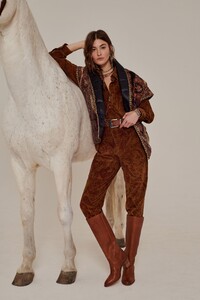 00007-Etro-Pre-fall-2020-credit-Cedric-Buchet.jpg