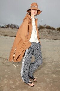 00008-Rag-and-Bone-Pre-Fall-20.thumb.jpg.906df5e07fce047464d7655b416383f4.jpg