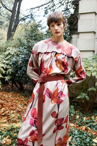 00009-Agnona-Pre-Fall-20.thumb.jpg.44f3a2802000848d39f8ca946806583d.jpg