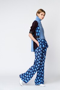 00013-Yigal-Azrouel-Pre-Fall-2020-credit-Matthew-Sgambati.thumb.jpg.be210924ab8a0b10b0dd3cef9c5ca5c2.jpg