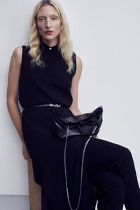 00013-theory-pre-fall-2020.thumb.jpg.a08154d41b99b2f29803ad8331cf8d14.jpg