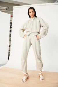 00015-Zero-Maria-Cornejo-Pre-Fall-2020-credit-Matthew-Kristall.thumb.jpg.47af16bc8a1ca48118a3e4da70f76a77.jpg