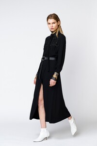 00019-Yigal-Azrouel-Pre-Fall-2020-credit-Matthew-Sgambati.thumb.jpg.3f7eb717cf06a01939fb661c229448b3.jpg