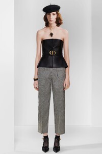 00019-christian-dior-pre-fall-2020.thumb.jpg.50a45aba59153b7c3aeb8f0bd13e3004.jpg