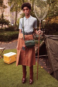 00021-Coach-Pre-Fall-2020.thumb.jpg.ec96ab27c01ba9e8216e70c8c7807a0d.jpg