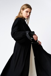 00022-Yigal-Azrouel-Pre-Fall-2020-credit-Matthew-Sgambati.thumb.jpg.9f9725ed6f75d9cdecbffb23bd6b288d.jpg