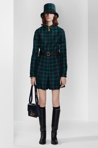 00025-christian-dior-pre-fall-2020.thumb.jpg.2d14a17363ff8e55dc271e1e88a69614.jpg