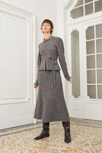 00026-Agnona-Pre-Fall-20.thumb.jpg.ff36f38ec3d28d92a0abecfac1aeae42.jpg