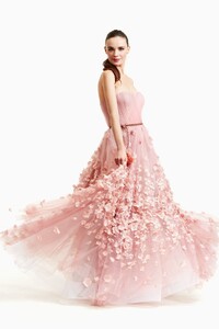 00029-dennis-basso-pre-fall-2020-credit-Masato-Onoda.thumb.jpg.bf45e8b349b9052eea9024a3b4600a6b.jpg