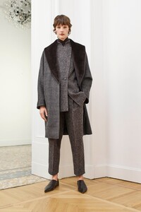 00030-Agnona-Pre-Fall-20.thumb.jpg.4698857c8fea7c6739ed0db62a243ffc.jpg