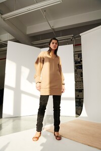 00030-Zero-Maria-Cornejo-Pre-Fall-2020-credit-Matthew-Kristall.thumb.jpg.365003868c6acb82ab2ac02fffc4bf5a.jpg