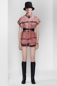 00032-christian-dior-pre-fall-2020.thumb.jpg.5cbb47e2881086880e232f74f3d447f8.jpg