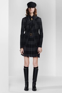 00037-christian-dior-pre-fall-2020.thumb.jpg.41ecaa46686ab7080e82fd631e14d227.jpg