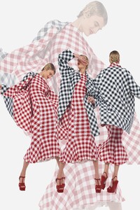00037-norma-kamali-pre-fall-2020.thumb.jpg.75d62afc1ee50ebb7174c4ed27aa8463.jpg