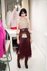 00042-Valentino-Pre-Fall-2020.thumb.jpg.7c6e969f5034d96e8ba6688b7244b36b.jpg