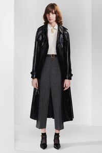 00069-christian-dior-pre-fall-2020.thumb.jpg.002b40b7f934c2014507e2d38cbb223a.jpg