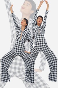 00069-norma-kamali-pre-fall-2020.thumb.jpg.37c0ad9092b621b175ffb8379ed1fef8.jpg