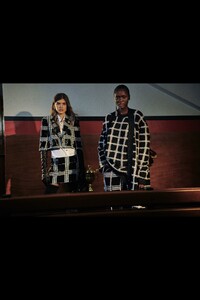 00072-BALMAIN-Pre-Fall-2020.thumb.jpg.50c5bcec7d9a4a7d858dffea6a6abe26.jpg