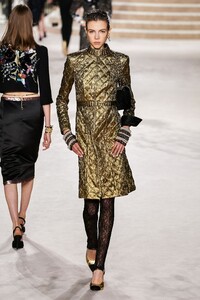 Lea Julian Chanel Pre Fall 2020.jpg