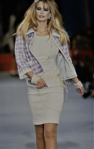 1042231887_claudia-schiffer(6).thumb.jpg.8d40a51a83fa62b2690d5ab1d4608834.jpg