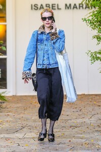         rob201219BZNimage106.jpg