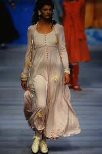 1086760546_chloe-ss-1993(11).thumb.jpg.a2b50762174357c68390d7fdbf249d4d.jpg