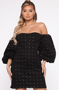 12-23-19_Studio_3_RM_LE_09-50-36_2__MD1150_Black_0545_NT.jpg