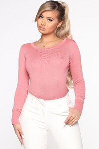 12-24-19_Studio_3_DM_LE_11-22-32_33__SW3839XL_Rose_0551_WG.jpg