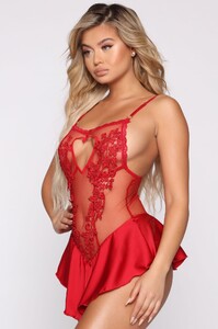 12-26-19_Studio_3_DM_LE_10-36-15_7__LI345_Red_0615_EH.jpg