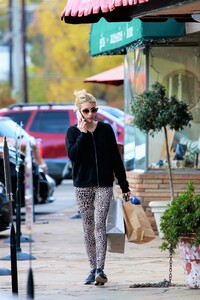         rob111219BZNimage9.jpg