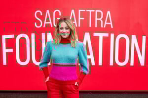 Lili+Reinhart+SAG+AFTRA+Foundation+Conversation+wjS1R21vQiix.jpg