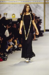 1439576842_kate-moss(6).thumb.jpg.46d7271d8433bb9c812492b19ee86d2d.jpg