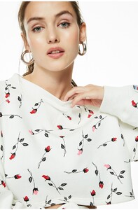14401swe-white-rose_03390.thumb.jpg.89992cc327e1cf815a576cfcf8ac0b8e.jpg