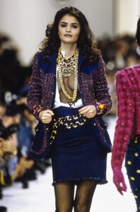 1485972679_helena-christensen(8).thumb.jpg.7a255b76886f24974c0e8a01eb540878.jpg