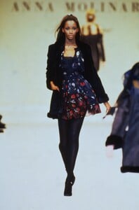 1494700092_blumarine-fw-1994(20).thumb.jpg.f66b83f475a36ef925d0775c20675b07.jpg