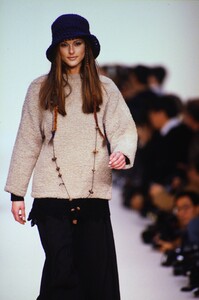 1537191844_tasha(1).thumb.jpg.15b49294d6f04b952248952961006290.jpg